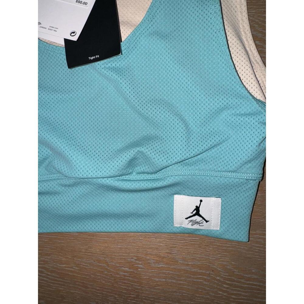NWT Jordan Women’s Crop Top Shirt Tank DN0602-126 Tight Fit Blue Beige sz M - Picture 5 of 6